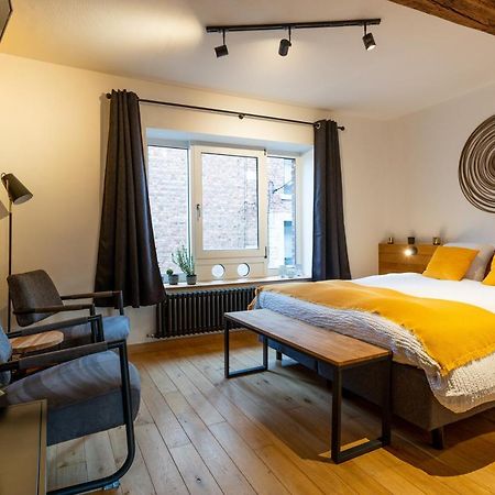 Ardenne Bnb Gite Urbain Avec Terrasse Marche-en-Famenne Luaran gambar