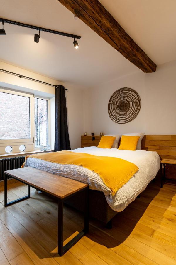 Ardenne Bnb Gite Urbain Avec Terrasse Marche-en-Famenne Luaran gambar